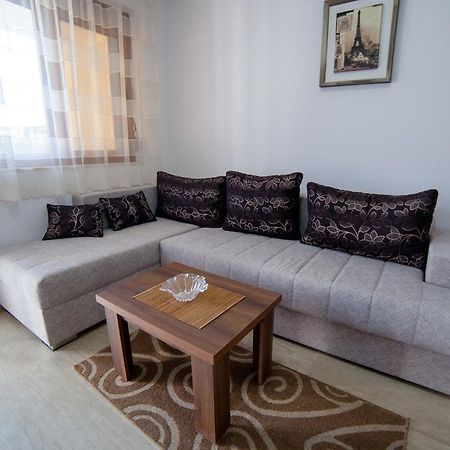 Kollari Apartments Ulcinj Exteriör bild