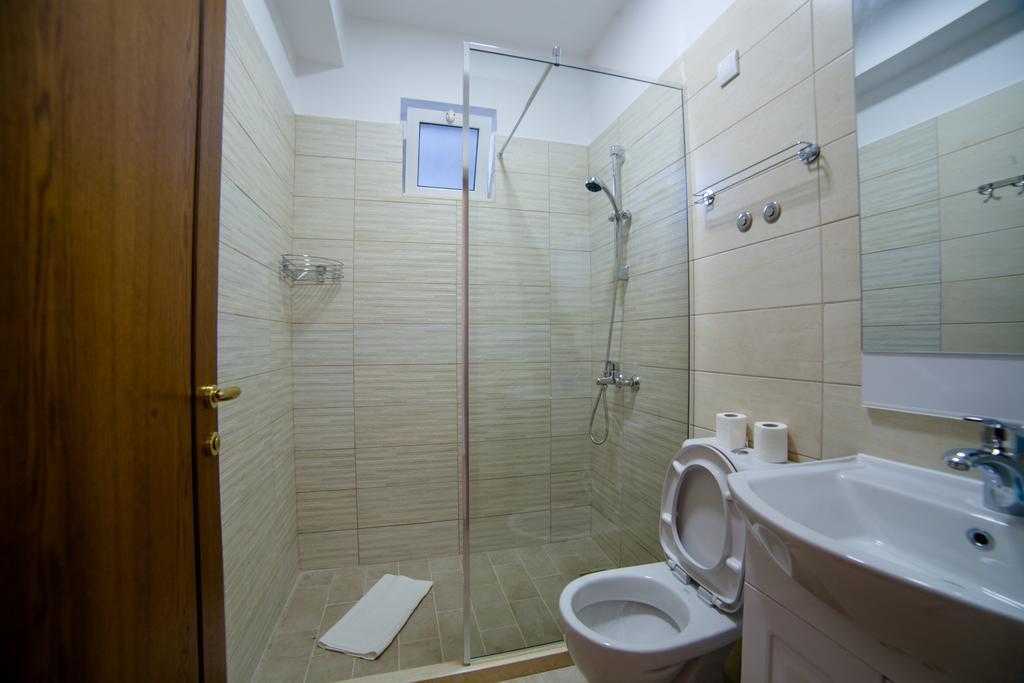 Kollari Apartments Ulcinj Exteriör bild