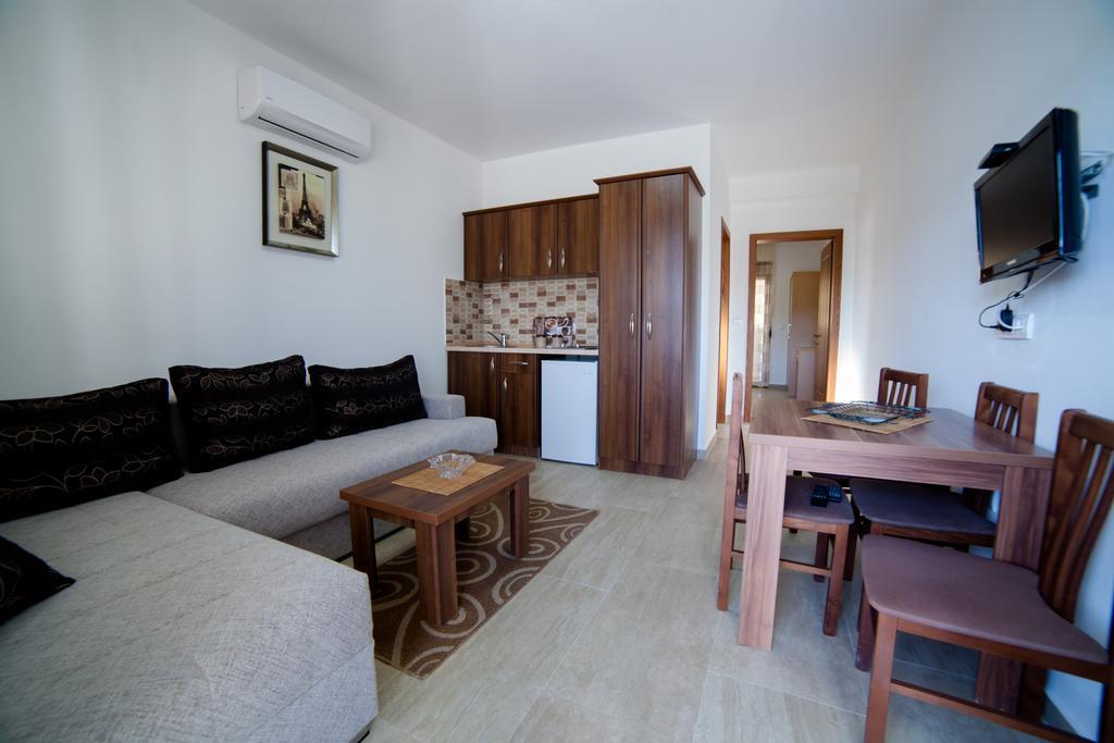 Kollari Apartments Ulcinj Exteriör bild